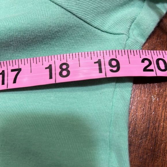 Life Is Good Namastay Llamastay 6 Feet Apart Llama Teal T Shirt Sz M EUC - Picture 7 of 9